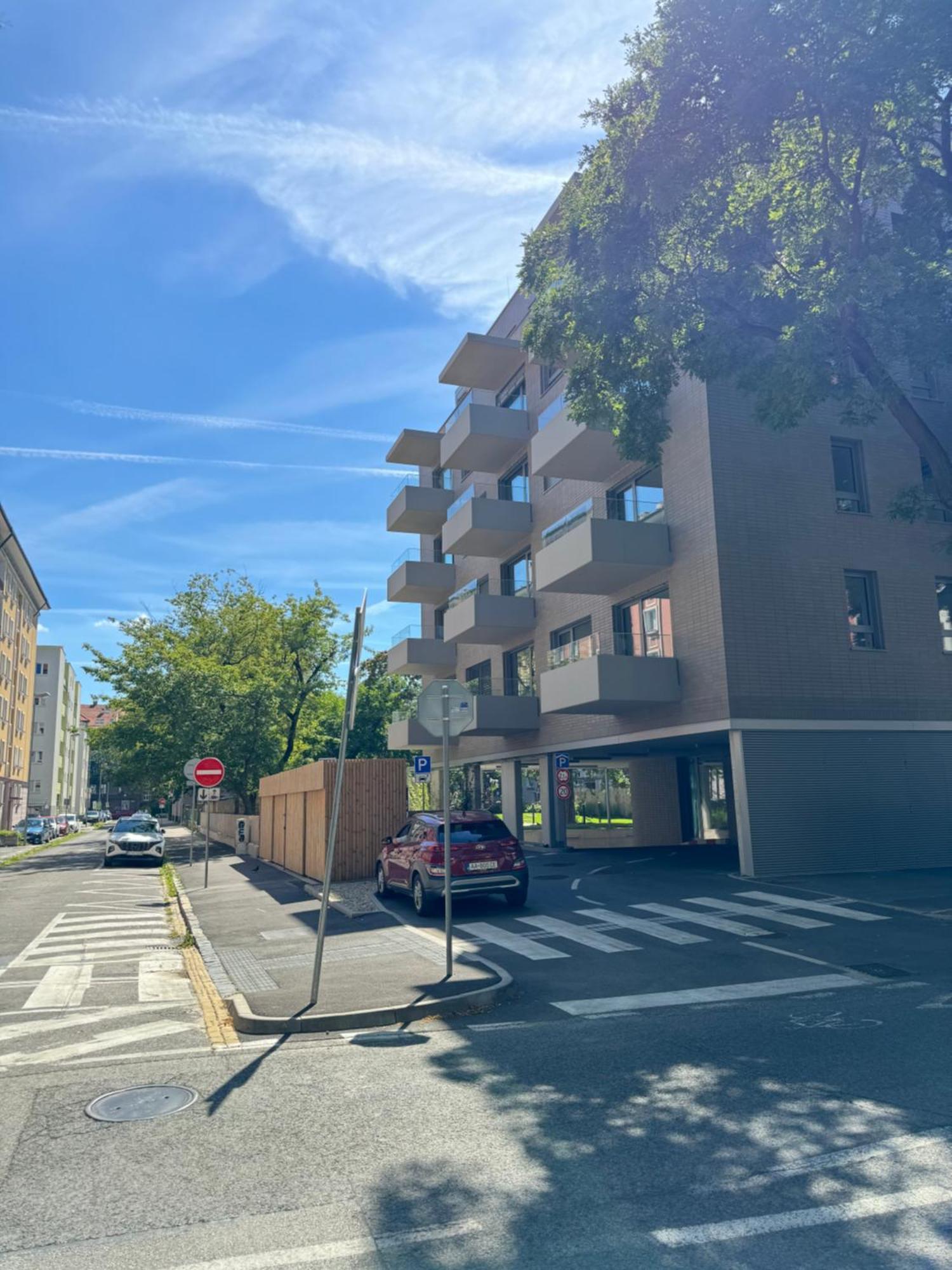 Aurora Apartments Братислава Экстерьер фото